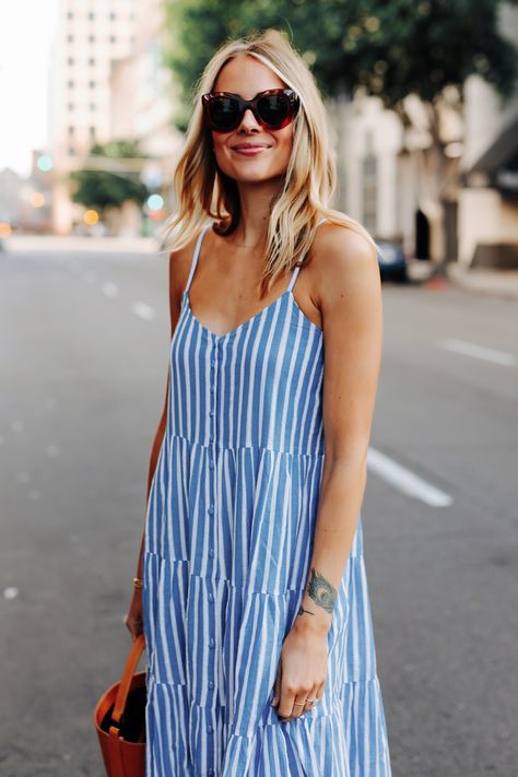 Fashion Jackson Wearing Sezane Blue White Stripe Maxi Dress Sezane Spring, Hamptons Trip, White Striped Dress Outfit, Striped Dress Outfit, Striped Sundress, Blue White Striped Dress, Winter Mode Outfits, Blue And White Striped Dress, Maxi Design