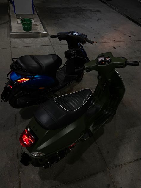 Moped’s Zip Scooter, Piaggio Zip, Vespa S, Moped Scooter, Scooter Bike, Bike Life, Scooters, Vision Board, Bike