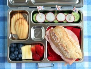 Creative Lunches For Kids, Budget Meal Planning Healthy, Picnic Food List, Picnic Party Food, French Lunch, Healthy Picnic Foods, Budget Meal Prep, Lunches For Kids, Bento Box Lunch For Kids