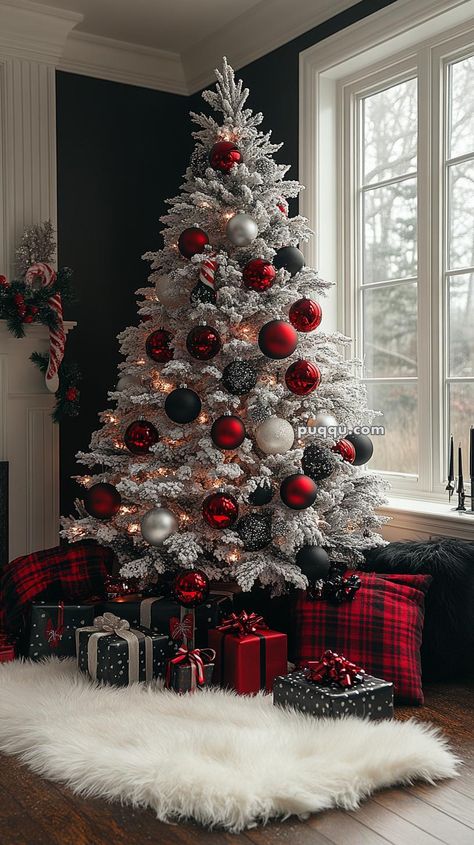 25 Easy Christmas-Themed Centerpieces for Beginners Black And Red Christmas Tree, Christmas Door Decoration Ideas, Themed Centerpieces, Door Decoration Ideas, Christmas Door Decor, Classic Wreath, Christmas Door Decoration, Elegant Doors, Christmas Cake Decorations