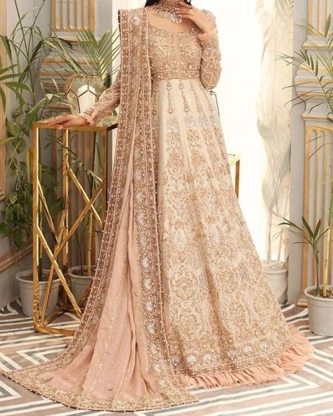 Inbox us to order ✉📬 Or contact 📞 +923074745633 📞☎ (WhatsApp ✔) #pakistaniwear #weddingbells #photography #weddingseason #bridaldress #bridalgown #bridalshower #weddingphotography #weddinginspiration  #weddingoutfits #pakistanitrends #pakistanidesignerwear #pakistaniclothes #pakistanidresses #pakistanicouture #pakistanibridaldresses #pakistanidesigner #pakistaniweddingseason #pakistaniwear #ukclothes #usaclothes #australiaclothing #canadaclothing #germanyclothing #uaeclothes Champagne Desi Wedding Dress, Desi Fits, Pink Dupatta, Nikah Dress, Walima Dress, Desi Wedding Dresses, Nikkah Dress, Latest Bridal Dresses, Bridal Dresses Pakistan