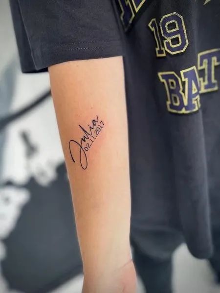 Daughter Name Tattoo Ideas Tattoos For Your Daughter Name, Daughter Name Tattoo Ideas, Small Name Tattoo Ideas, Daughters Name Tattoo Ideas, Names Tattoo Ideas For Women, Name And Date Tattoo, Daughter Name Tattoo, Sons Name Tattoos, Small Name Tattoo