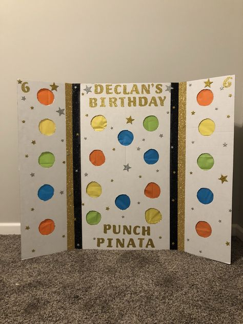 We love to make our own punch piñatas for birthday parties.  So so easy! Pinata Punch Board, Easy Crafts For Birthday Parties, Activities For Indoor Birthday Party, 2nd Birthday Party Games Indoor, Preschool Party Activities, 2nd Birthday Games Activities, Punch Pinata Diy, Indoor Pinata Ideas, 1st Bday Party Games