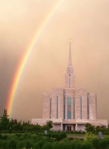 Oquirrh Mountain Temple, Hawaii Temple, Saratoga Springs Utah, Mountain Temple, Lds Temple Pictures, The Book Of Genesis, Later Day Saints, Lds Living, Mormon Temples