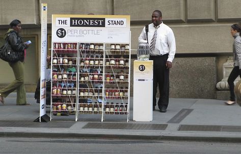 Honest Tea "The Honest Store" - WNW Honor System, Social Experiment, Interactive Installation, Clear Box, Honest Tea, Human Behavior, American Cities, A Sign, The Search