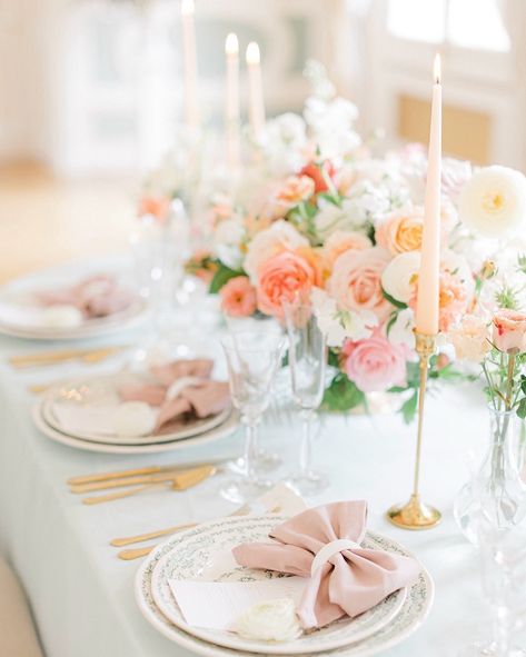 Urns filled with blousy, tumbling florals in the ballroom at @chateaubouffemont. I just adored this colour palette that featured soft ivory, blush and peach with subtle pops of coral - such a romantic theme and just perfect in this gorgeous pastel room! Swipe to see all of the delicate table details 🌿 ⠀⠀⠀⠀⠀⠀⠀⠀⠀ Chateau: @chateaubouffemont Photography: @nataliestevensonphoto Videography: @keeleyweddingfilms Florist: @flourishandgrace Planner: @roberta_burcheri_events Stationery: @oliveandmill... Pastel Wedding Stationery, Romantic Themes, Pastel Room, Pastel Wedding, Wedding Florals, Blush Wedding, Wedding Board, Tumbling, Ballroom