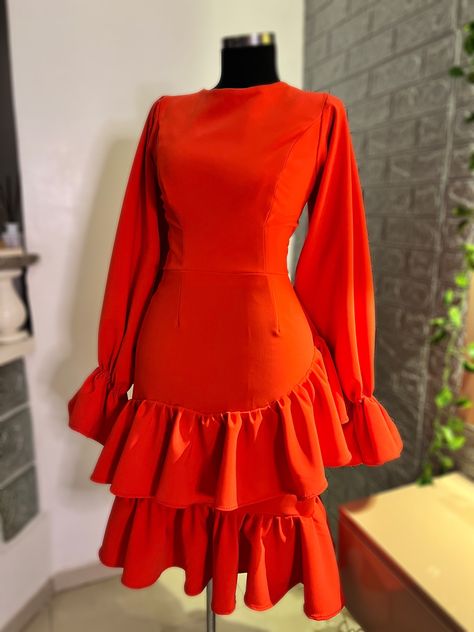 Gown Casual Simple, Red Dress For Church, Lycra Gowns Style, Simple Gown Ideas, Gown Ideas Simple, Simple Gowns For Women, Chiffon Dress Ideas, Red Church Dress, Classy Gowns Elegant