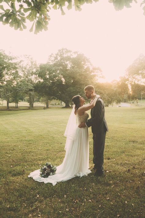 A whimsical Alabama wedding at Gore Creek in Boaz. Jessica David, Creek Wedding, Alabama Wedding, Alabama Weddings, Bridal Session, Bridal Photography, Birmingham, Wedding Venue, Alabama