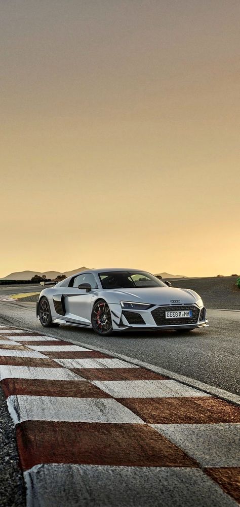 Audi R8 Sport, Audi R8 Gt, R8 Gt, Rs6 Audi, Cool Truck Accessories, R8 V10, Audi R8 V10, Ford Mustang Car, Car Organization