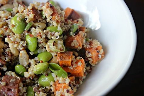 sweet-potato-bowl-closeup Edamame Quinoa, Potato Bowl, Sweet Potato Bowls, Quinoa Sweet Potato, Nourishing Meals, Quinoa Bowl, Gluten Free Grains, How To Cook Quinoa, Side Salad