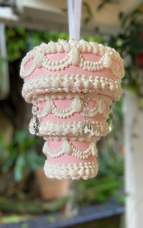 AuntBecksBakery - Etsy Canada Food Sculpture Art, Fake Food Diy, Wonderland Bedroom, Fake Desserts, Alice In Wonderland Bedroom, Winter Veil, Hanging Cake, Candy Decorations Diy, Faux Cake