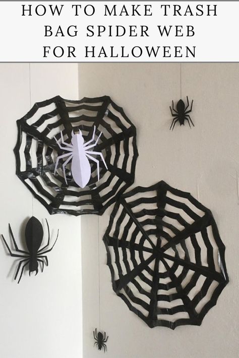 Trash Bag Spider Web and Paper Arachnids Trash Bag Spider Web, Trash Bag Spider, Make Spider Web, Spider Web Diy, How To Make Spiders, Spooky Halloween Crafts, Garbage Bag, Trash Bag, Arachnids