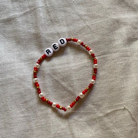 Red Bracelets Taylor Swift, Red Friendship Bracelet Taylor Swift, Red Bracelet Taylor Swift, Red Friendship Bracelet, Concert Bracelets, Swift Bracelet, Taylor Core, Movie Outfits, Swift Concert