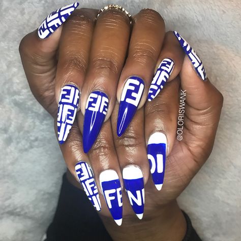 Fendi Nails, Nails Space, Cute Nail Polish, Claw Nails, Zeta Phi Beta, Beautiful Nail Designs, Nail Polish Designs, Nail Inspiration, Blue Nails