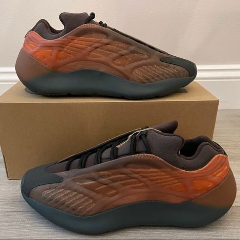 YEEZY V3 700 COPPER FADE Yeezy 700 V3 Copper Fade Outfit, Copper Fade Yeezy Outfit, Yeezy V3 700, Yeezy V3, Gallery Dept, Yeezy 700, Fire Fits, Yeezy Shoes, Red Outfit