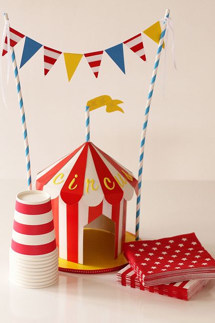 Circus Party | At LilyBel Sudio we put together one of our m… | Flickr Circus Birthday Party Theme, Vintage Circus Party, Circus Carnival Party, Circus Decorations, Clown Party, Circus Theme Party, Carnival Themed Party, Circus Birthday Party, Circus Tent