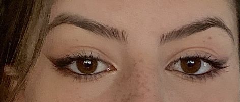 Natural Makeup With Brown Eyeliner, Winged Eyeliner Brown Eyes, Full Eyeliner Look, Natural Liner Makeup, Shadow Liner Make Up, Lower Liner Make Up, Downtown Eyeliner, Simple Smokey Eyeliner, Easy Brown Eyeliner