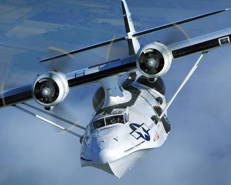 PB-4Y "Catalina". Pby Catalina, Amphibious Aircraft, Wwii Fighter Planes, Float Plane, Wwii Airplane, Military Airplane, Flying Boat, Ww2 Planes, Aircraft Art