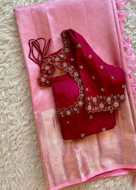 Pattu Saree Blouse Stitching Designs, Red Blouse Maggam Work Designs Simple, Simple Gold Blouse Designs, Simple Work Blouses For Pattu Sarees, Silk Saree Aari Work Blouse Designs, Maggam Work For Pattu Blouse, Pink Pattu Saree Contrast Blouse, Pattu Saree Blouse Work, Blouse Maggam Work Design