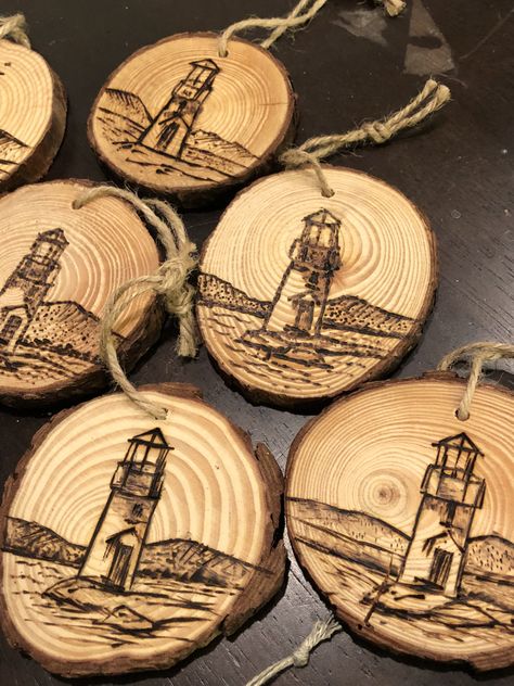 Lighthouse Ornaments, Wood Burning Lighthouse, Wood Burn Lighthouse, Lighthouse Ornaments Diy, Beach Wood Burning Ideas, Wood Burning Ideas Christmas Ornaments, Carved Wood Art, Pokemon Wood Burning, Wood Burning Ornament Ideas