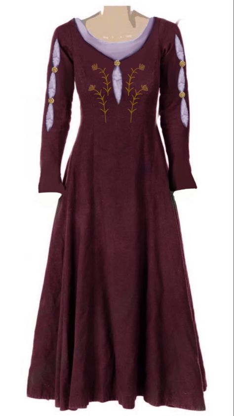 Narnia Costumes Susan, Narnia Inspired Dresses, Narnia Outfits Dresses, Narnia Dresses Inspiration, Narnia Aesthetic Outfit, Merlin Dresses, Narnia Outfit Ideas, Narnia Clothes, Narnia Outfits