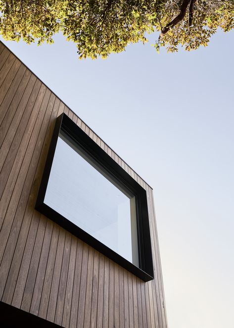 Gallery of Loft House / Tom Robertson Architects - 20 Modern Windows Exterior, Window Reveal, Window Architecture, Box Window, House Cladding, Melbourne House, Window Types, Timber Cladding, Loft House