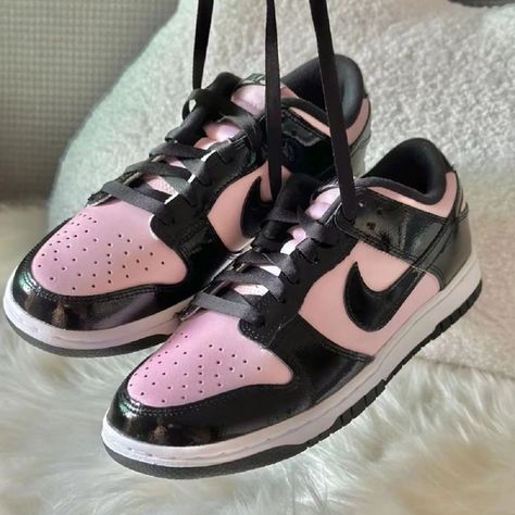 Nike Dunk Low "Pink Black
Patent" Pink Nike Dunks, Pink Nike, Pink Nikes, Wedge Sneakers, Black Nike, Nike Dunk Low, Dunk Low, Nike Dunk, Nike Dunks