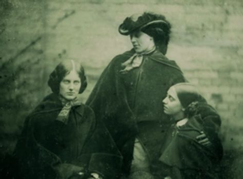 Only known photograph of the Brontë sisters (from left: Charlotte, Emily and Anne). Anne Bronte, Bronte Sisters, Antony Gormley, Emily Bronte, Charlotte Bronte, Sister Photos, Women Writers, Jane Eyre, Famous Authors