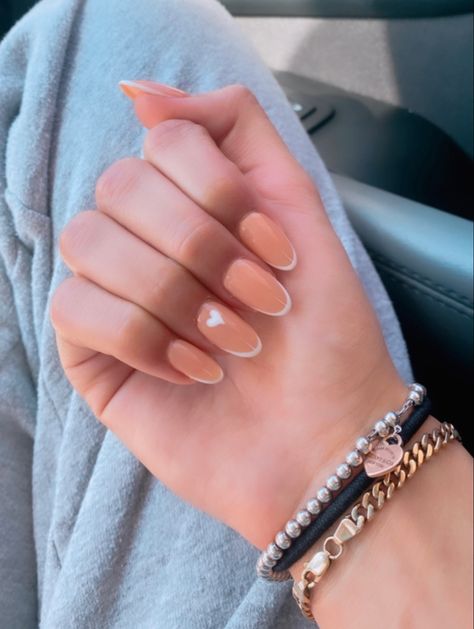 Peachy French Nails, Apricot Nail Color, Apricot Nails Design, Apricot Nails, Cute Simple Nails, Idea For Birthday, Birthday Nails, French Nails, Simple Nails