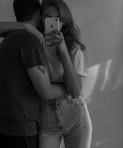 Cuddle Pose Ref, Sarah Sutton, Cuddle With Boyfriend, Hug Pose, Hugs And Kisses Couples, Loved And Lost, Relationship Goals Tumblr, Couple Selfie, Boyfriend Instagram