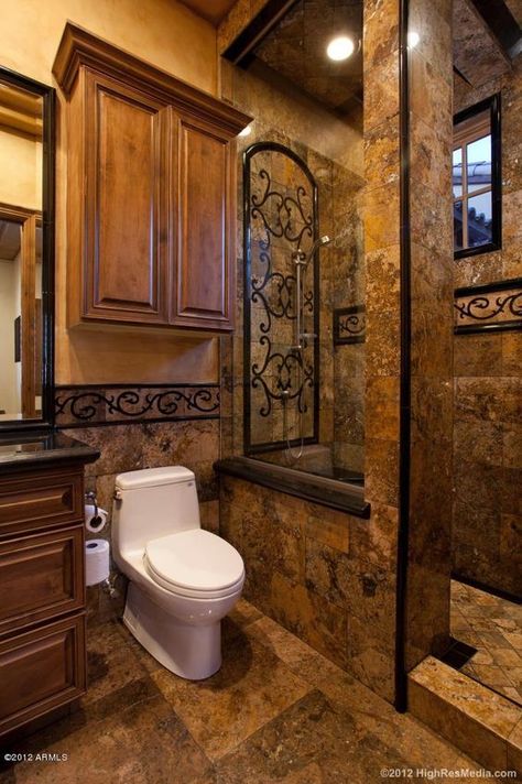 creative shower enclosure: Drátěná Socha, Tuscan Bathroom, House Owner, Bathroom Makeovers, Rustic Bathroom Designs, Toilet Sink, Tuscan Design, Bathroom Diy, Tuscan House