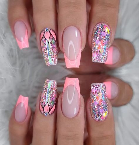 Pink Chrome Nails, Confetti Nails, Pink Glitter Nails, Fancy Nails Designs, Pretty Nail Art Designs, White Nail Designs, White Nail, Acrylic Nails Coffin Short, Nail Designs Glitter