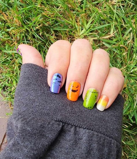 Mani Inspiration, Tooth Ring, Street Nails, Color Street Nails, Color Street, Halloween Nails, The End, Pear, Nails