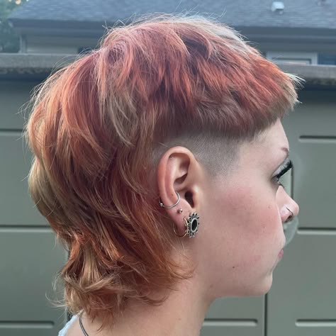 Fashion Mullet Women, Short Mullet Colored Hair, Blonde Hair Mullet, Women Mullet Short Hair, Short Hair Mullet Woman Curly, Womans Mullets Short, Queer Hair Color, Undercut Mullet Women, Women’s Short Mullet