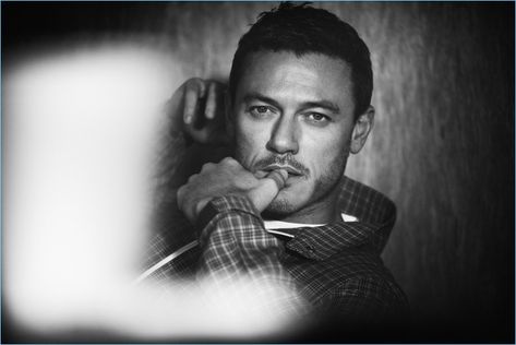 Luke Evans Actor, Luke Evens, Avan Jogia, Ryan Guzman, Taylor Kitsch, Joe Manganiello, Travis Fimmel, Gq Style, Karl Urban