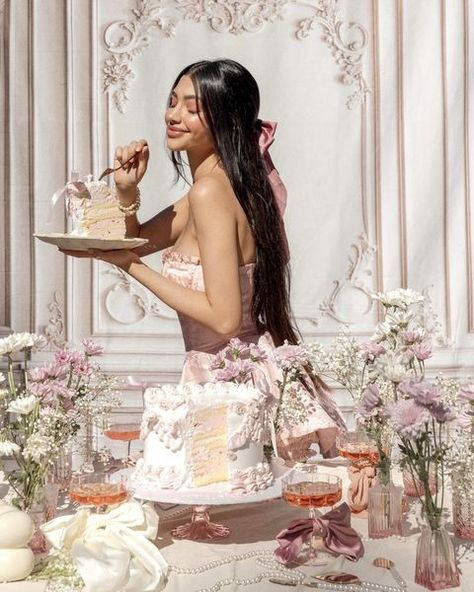 All posts • Instagram Alanna Panday, Latest Birthday Cake, Pink Colour Scheme, Pastel Birthday, Ananya Panday, Luxury Birthday, Ariana Grande Outfits, Pink Color Schemes, 29th Birthday