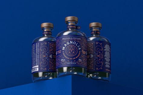 Brazilian Culture, Alcohol Packaging, Bottle Label Design, Packaging Designs, Creative Graphic Design, Blue Label, Graphic Design Studios, Creative Ads, Packaging Design Inspiration