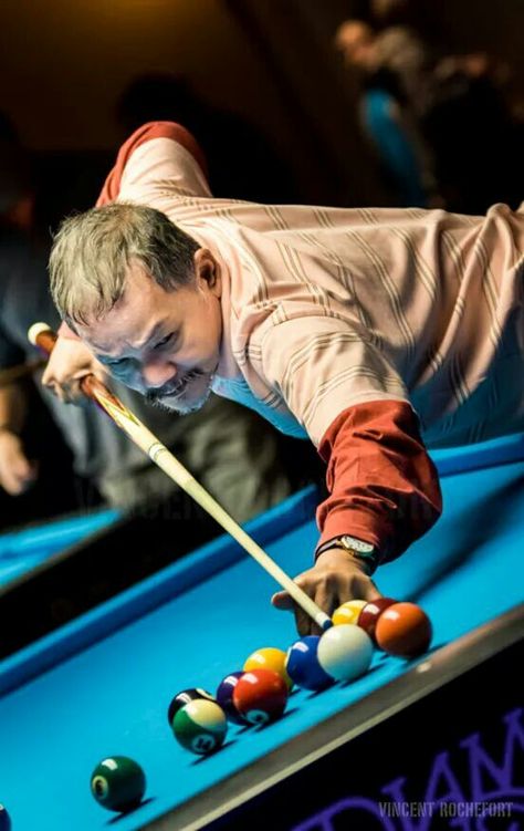 Efren Reyes World Champion Billiard Drawing, Billiard Pose, Billiard Photography, Carnival Inspiration, Snooker Balls, 8ball Pool, Cue Sports, Billiards Game, Pool Table Room