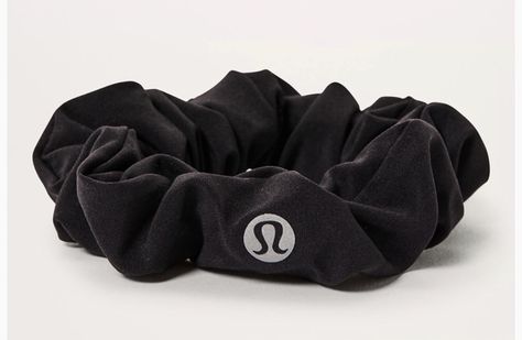 Lack lulu lemon scrunchie Lululemon Scrunchie, Basic Girl, Bath Body Works Candles, Lululemon Outfits, Velvet Hair, Lulu Lemon, Games For Girls, Athletic Outfits, Lululemon Leggings