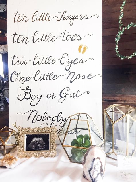 Surprise Gender Baby Shower Ideas, Baby Shower Ideas No Gender, Non Gender Baby Shower Ideas, Gender Neutral Baby Shower Ideas Fall, Unknown Gender Baby Shower Ideas, Gender Neutral Baby Sprinkle, Fairytale Baby Shower, Auntie Life, Diaper Party