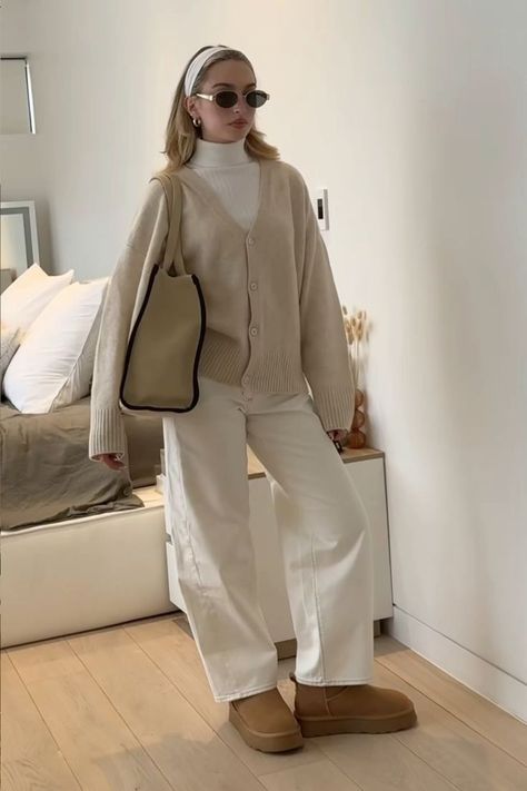 Adrette Outfits, Stile Blair Waldorf, Birkenstock Outfit, Fest Outfits, Skandinavian Fashion, Winter Fashion Outfits Casual, Outfit Chic, Beige Outfit, Uni Outfits