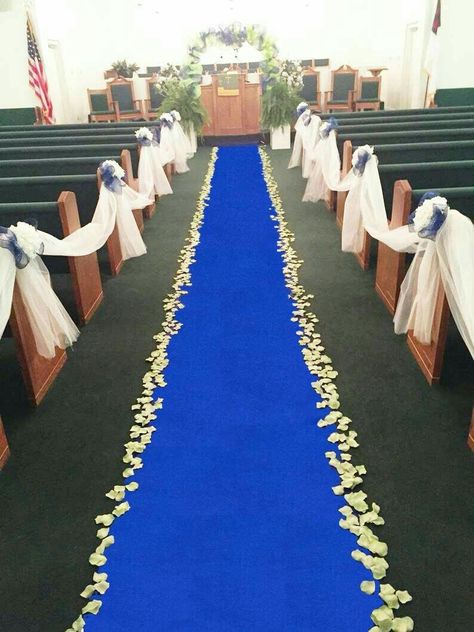 Black Aisle Runner, Anniversary Reception, Royal Blue Wedding Theme, Blitz Design, Blue Wedding Decorations, Blue Gold Wedding, Event Entrance, Aisle Runners, Wedding Decors