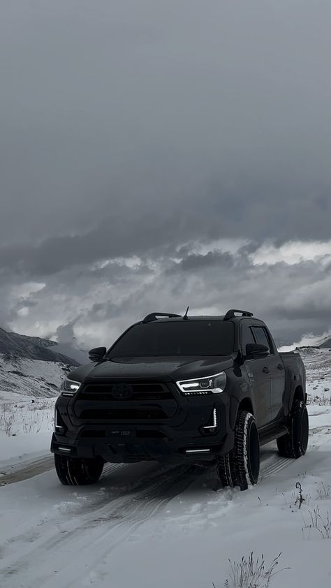 Revo X Land Cruiser 🖤🔥 #landcruiser #landcruiser100 #v8 #4x4 #4wd #2uz #land | Instagram Land Cruiser V8 Wallpaper, Toyota Hilux Wallpaper, Land Cruiser Wallpaper, Revo Car, Toyota Wallpaper, V8 Landcruiser, Landcruiser V8, Hilux Car, Land Cruiser V8