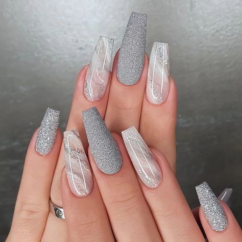 Marble Nails With Glitter, Grey Marble Nails, Nail Ideas With Glitter, Grey Nail Ideas, Grey Nail, Silver Nail Designs, Black Nails With Glitter, Grey Nail Designs, Nails With Glitter