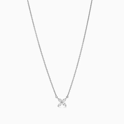 Tiffany Victoria, Drop Necklaces, Diamond Drop Necklace, Pendants For Women, Tiffany Necklace, Jewelry Styles, Layering Necklaces, Heart Pendants, International Jewelry