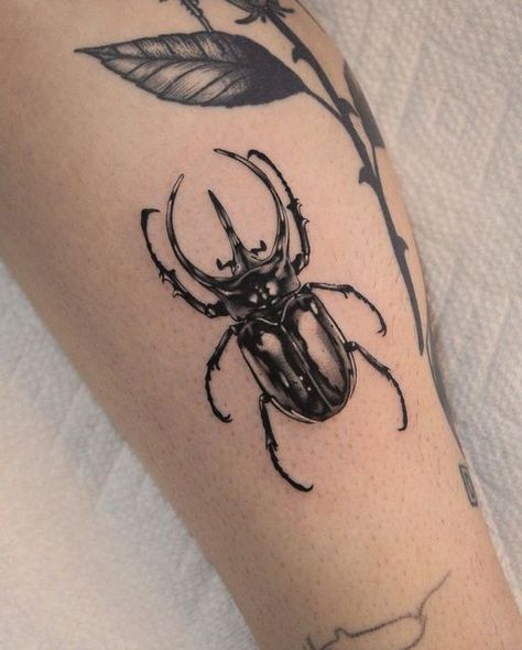 Beetle Bug Tattoo, Rhinosaurus Beetle Tattoo, Unique Insect Tattoo, Black Beetle Tattoo, Horned Beetle Tattoo, Tattoo Ideas Bugs, Beetle Leg Tattoo, Cool Bug Tattoos, Entomology Tattoo