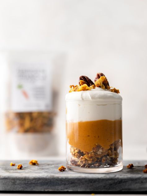 by @the_queenship | Celebrate Autumn with this delicious parfait made with sweet potato butter, whipped yogurt, pecans, carrot turmeric Garden Granola®. Works with pumpkin too! Sweet Potato Butter, Friendsgiving Dessert, Ginger Pineapple, 2023 Board, Whipped Yogurt, Parfait Recipe, Canning Sweet Potatoes, Parfait Desserts, Thanksgiving Friendsgiving