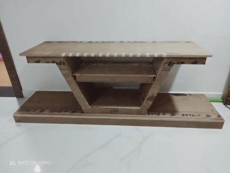 Sentar Tebal, Types Of Wood Joints, Fish Tank Coffee Table, White Coffee Table Modern, Centre Table Design, Study Room Furniture, Tea Table Design, Down Ceiling Design, Whisper Girl