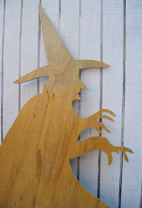 witch cutout How to Build Halloween Silhouettes For a Spooky Yard Witch Cutout, Grim Reaper Halloween, Halloween Yard Art, Witch Silhouette, Halloween Wood Crafts, Halloween Silhouettes, Halloween Yard Decorations, Art Patterns, Halloween Yard