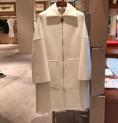 Hermes Hermes Coat, Hermes Jacket, Boutique Brands, Wardrobe Style, Puffer Coat, Puffer, Jackets For Women, Boutique, Wardrobe